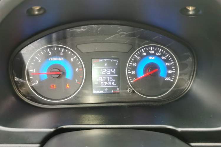 Used Dongfeng Fengon 330 2014 1.5L Manual Utility Version DK15