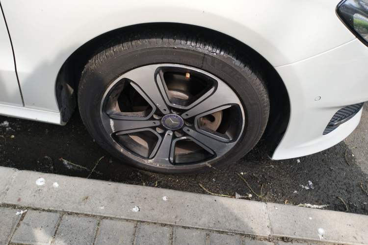 Used Mercedes-Benz B-Class 2015 B 200 Fashion Model
