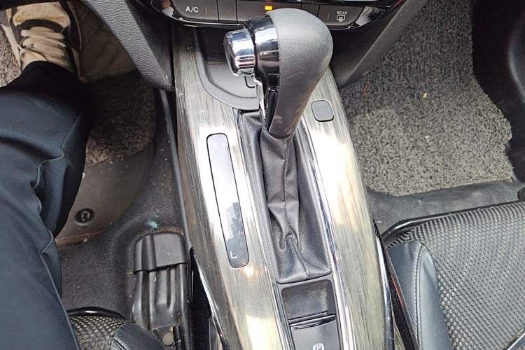 Used Honda XR-V 2017 1.8L EXi CVT Comfort Version