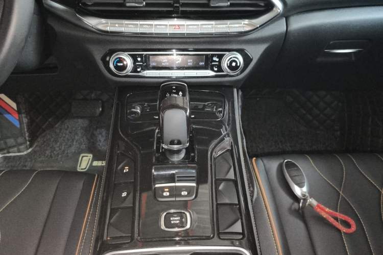 Used Bestune T77 2021 PRO 280 TID Automatic Luxury Model Gear Lever