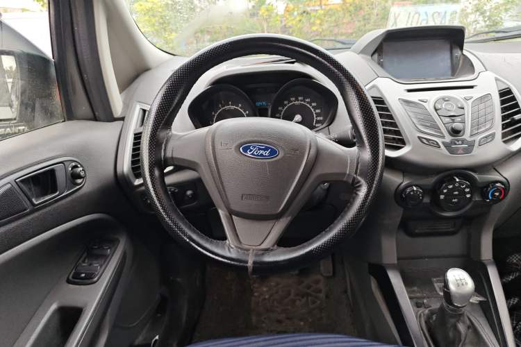 Used Ford EcoSport 2013 1.5L Manual Comfort Model