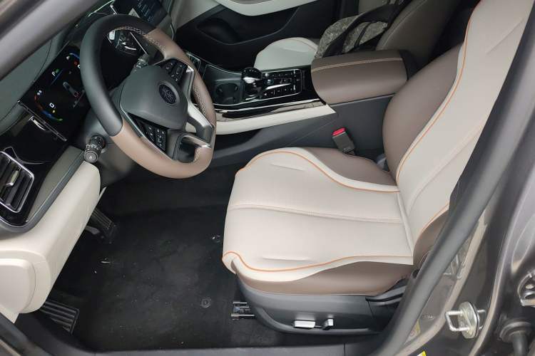 Used BYD Qin PLUS 2023 Champion Edition EV 420KM Superior Model
