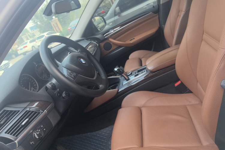 Used BMW X6 2012 xDrive35i Left Front Seat