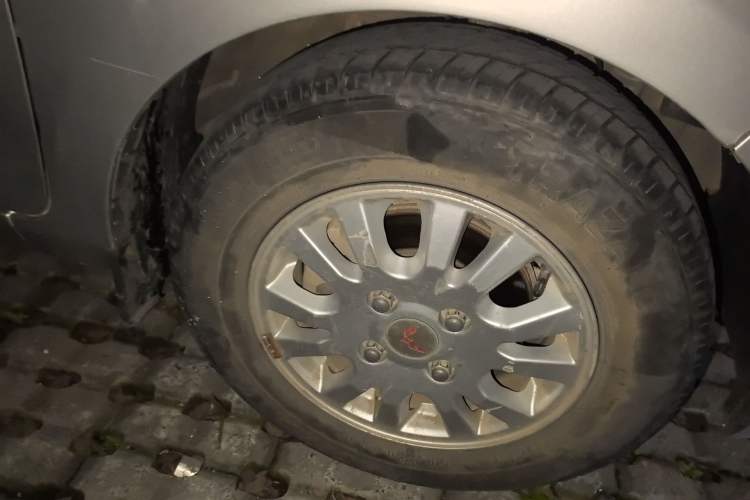 Used Wuling Rongguang V 2016 1.5L Standard Version
