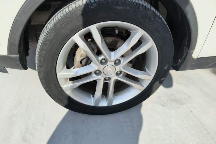 Used Changan CS35 2015 1.6L Manual Luxury Model China IV Standard