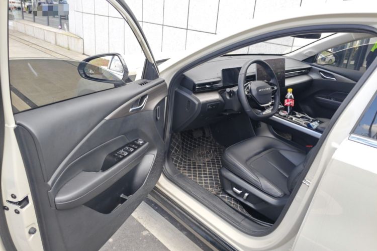 Used Wuling Xingguang 2023 150 Advanced Edition Driver Seat