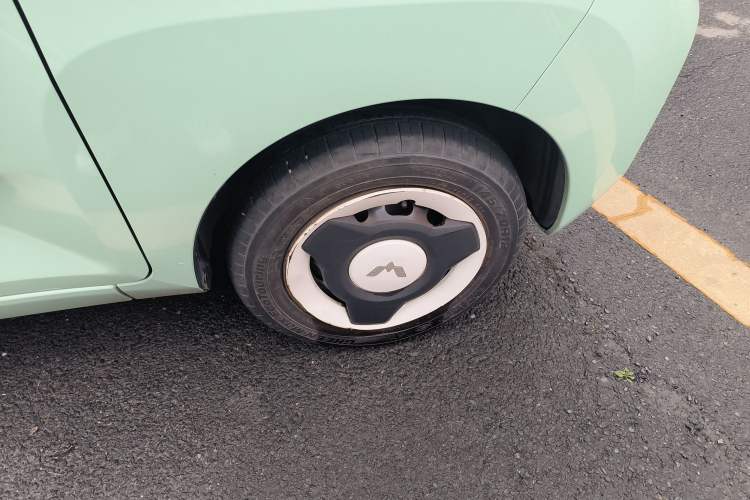 Used Wuling Hongguang MINIEV 2021 Macaron Fashion Model Lithium Iron Phosphate