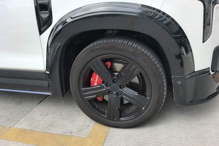 Used Polestones 01 2023 All-Purpose 7-Seater Version
