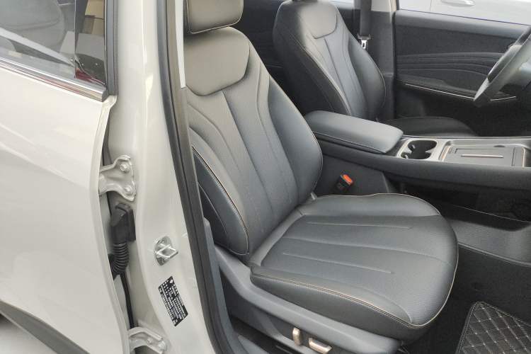 Used Baojun Yunhai 2025 Model 500km Pure Electric Travel Edition