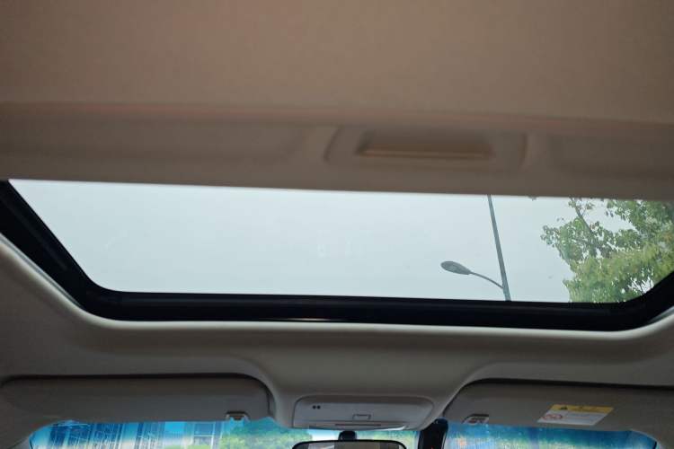 Used Chevrolet Monza 2021 320 Automatic Enjoyment Sunroof Edition Headliner