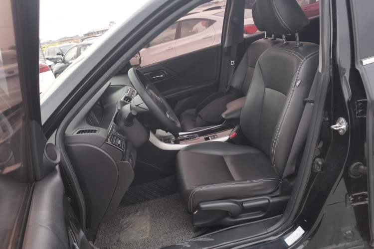 Used Honda Accord 2016 2.0L Comfort Edition Left Front Seat