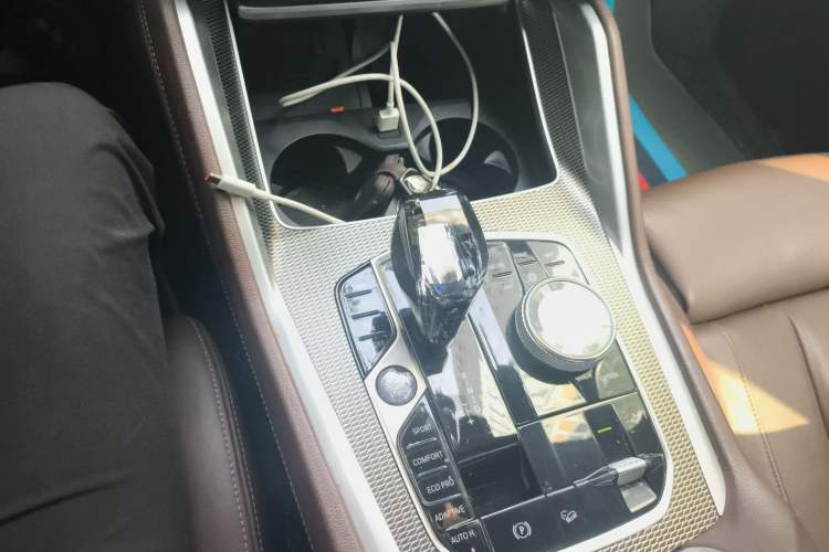 Used BMW X6 2021 xDrive40i Luxury Model with M Sport Package
