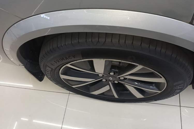 Used Li Auto L8 2023 Max model