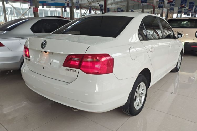 Used Volkswagen Jetta 2013 1.6L Automatic Fashion Model
