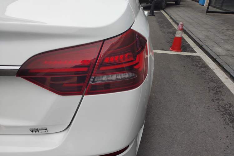 Used Geely Auto Emgrand 2021 UP 1.5L CVT Luxury Model Right Rear Taillight