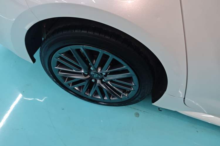 Used Toyota Levin 2021 2.0L Luxury Edition
