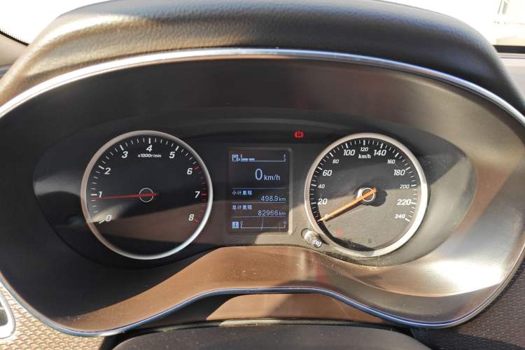 Used Baojun 730 2017 1.5T Manual Fashion Version 7 Seats China V Emission Standard