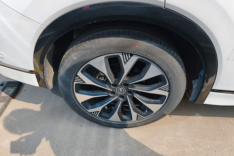 Used CHANGAN CS75 PLUS 2025 4th Generation UItra 2.0T New Blue Whale Smart Intelligent Powertrain Version