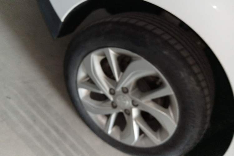 Used Buick Velite 6 2022 Connected & Shared PLUS Exterior 5