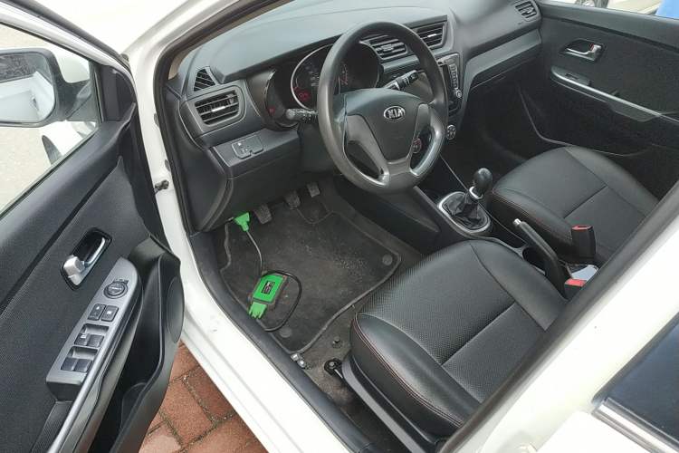 Used Kia K2 2015 Sedan 1.4L MT GLS Driver Seat