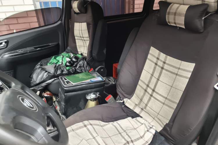 Used Foton MP-X E 2017 2.0L New Express Long Wheelbase 4Q20M Left Front Seat