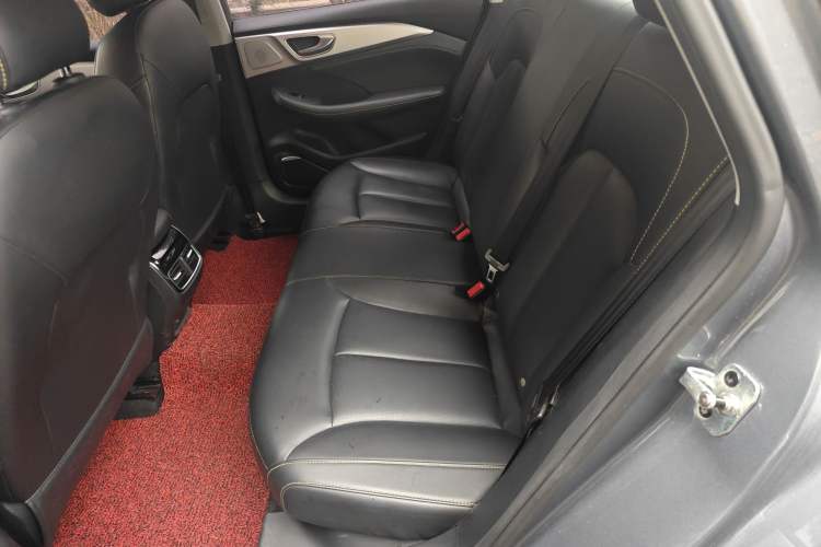 Used Roewe i6 MAX New Energy 2021 1.5T PHEV Online Ride-Hailing Luxury Edition
