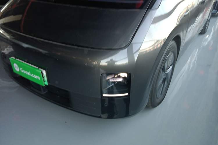 Used Li Auto MEGA 2024 Ultra Model Left Front Headlight