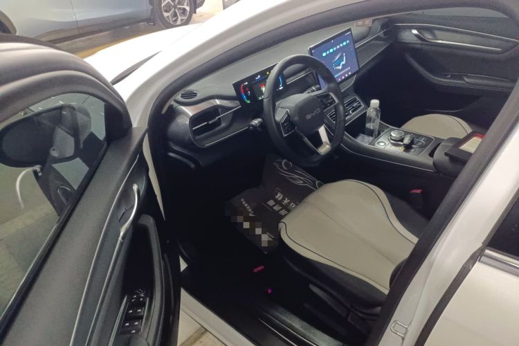 Used BYD Destroyer 05 2024 Honor Edition DM-i 120KM Luxury Model
