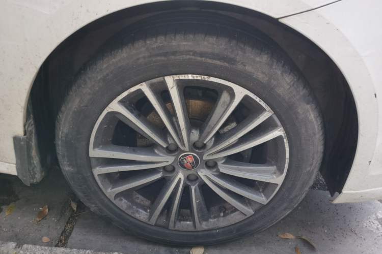 Used Roewe i6 2020 PLUS 1.6L CVT 4G Connected Glory Flagship Edition