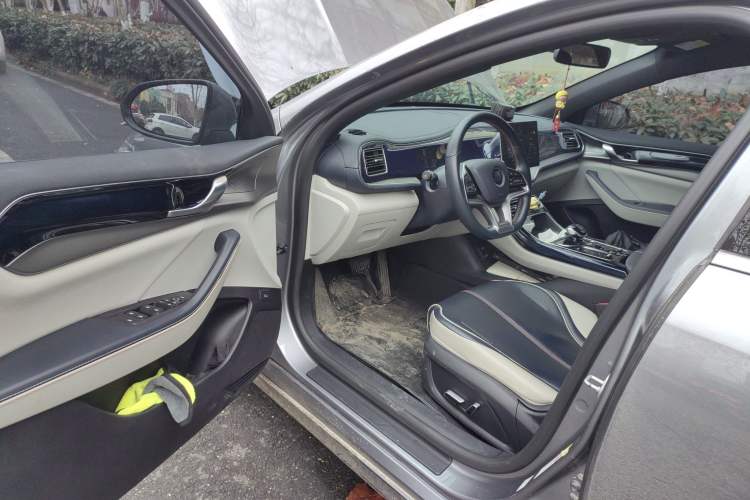 Used BYD Qin PLUS 2021 EV 500KM Luxury Model