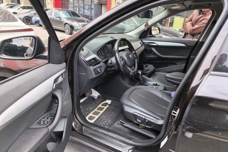 Used BMW X1 2016 sDrive18Li Fashion Model Driver Seat