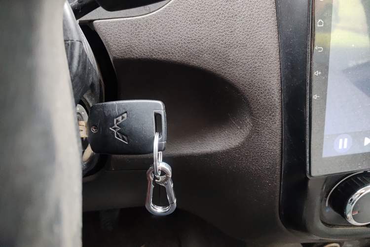 Used Wuling Rongguang V 2015 1.5L Base Version Vehicle Key