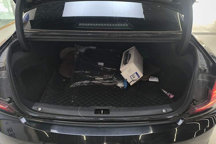 Used Volvo S90 2020 T5 Zhiyi Luxury Edition