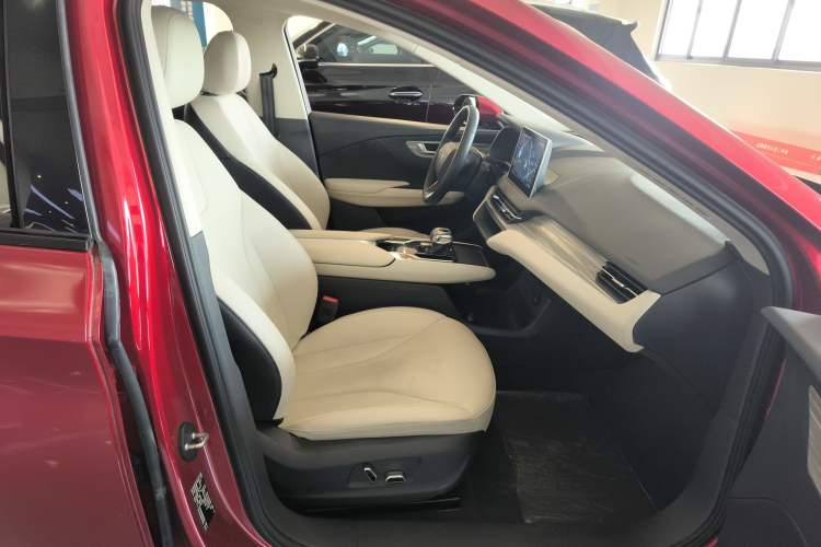 Used Hongqi E-QM5 2023 620km PLUS