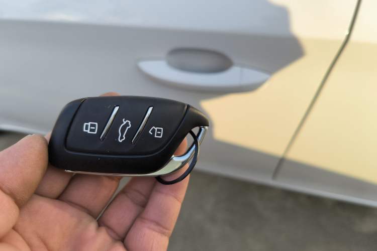 Used Roewe i6 MAX New Energy 2023 EV 420 Skyroof Special Edition