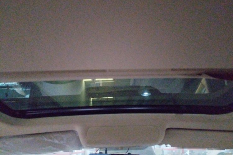 Used Volkswagen Touran 2011 1.4T DSG ZhiZhen Edition 7-Seater
