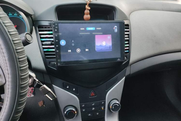 Used Chevrolet Cruze 2009 1.6L SE MT
