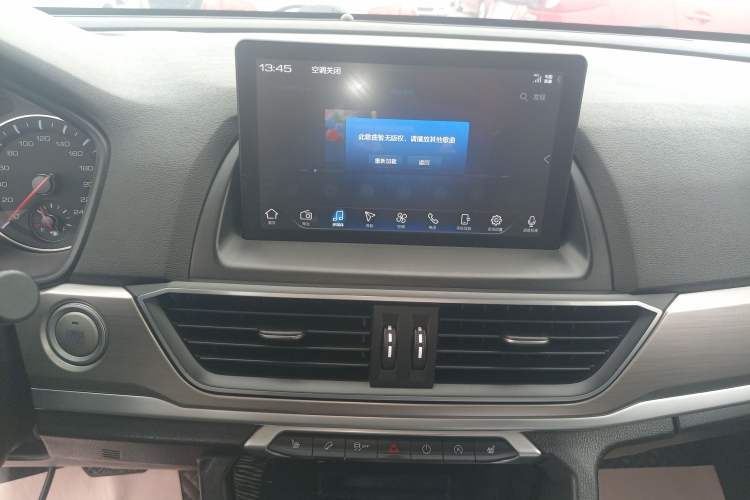 Used Haval H6 2019 Sport Edition 1.5T Automatic Two-Wheel Drive Elite Model China VI Audio And AC Panel