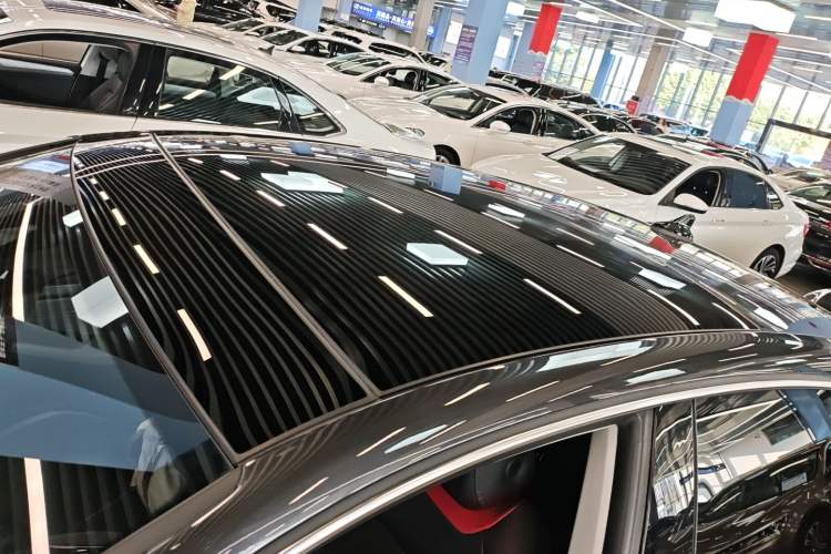 Used Volkswagen Lamando 2023 Lavida L 280TSI DSG Cool & Spicy Edition