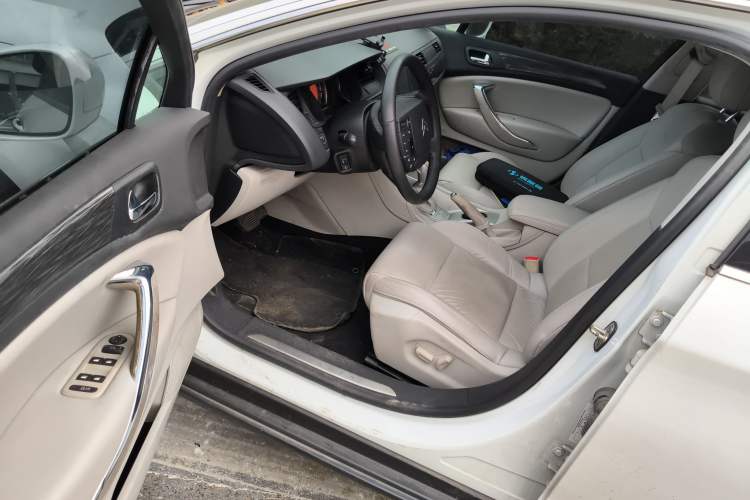 Used Citroen C5 2012 2.0L Automatic Luxury Edition
