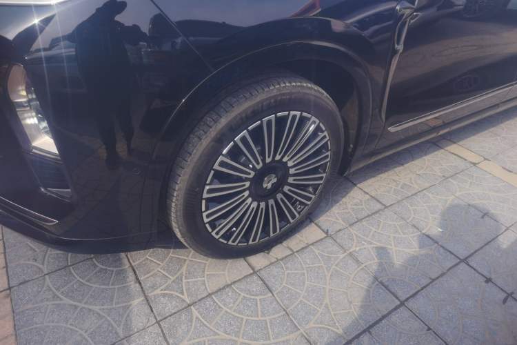 Used Nio ES8 2026 Model 6-seat Executive Luxury Edition Left Front Wheel Hub