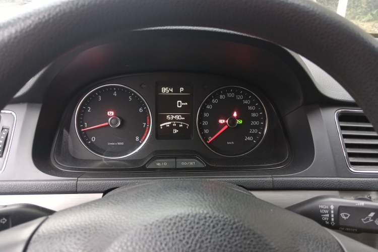 Used Volkswagen Lavida 2013 Revised Version 1.4 TSI DSG Comfort Edition
