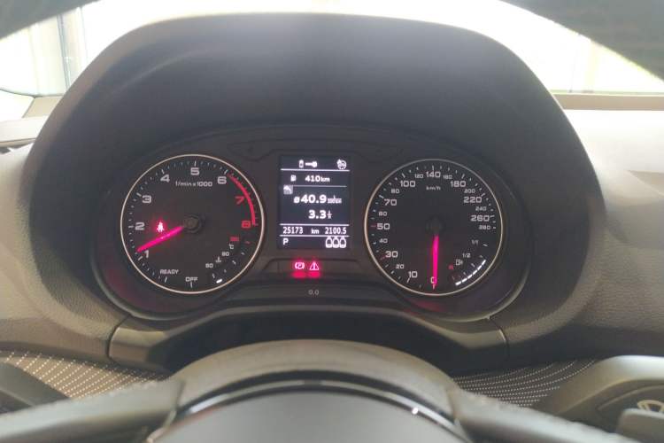 Used Audi Q2L 2024 35TFSI Fashionable and Elegant Version
