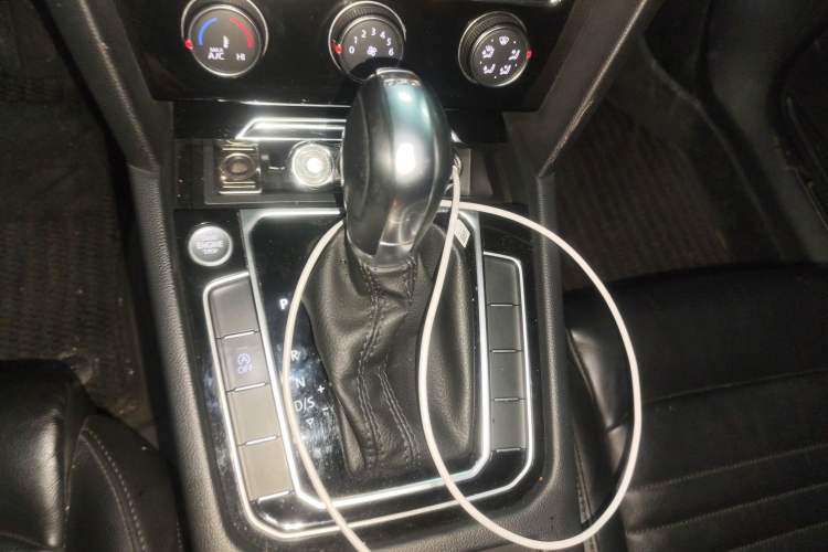 Used Volkswagen Magotan 2018 330TSI DSG Advanced Model