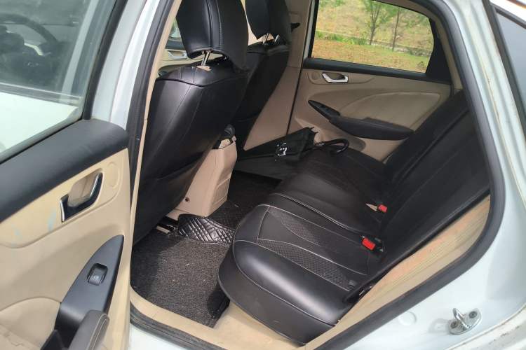 Used Chery Arrizo 7 2014 1.6L CVT ZhiShang Magic Edition Left Rear Seat