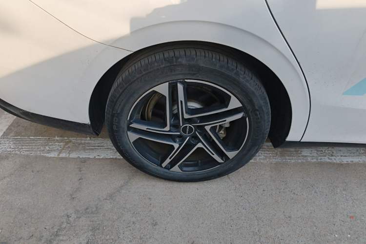 Used Roewe D7 2023 EV 510km Rear-Drive Flagship Edition