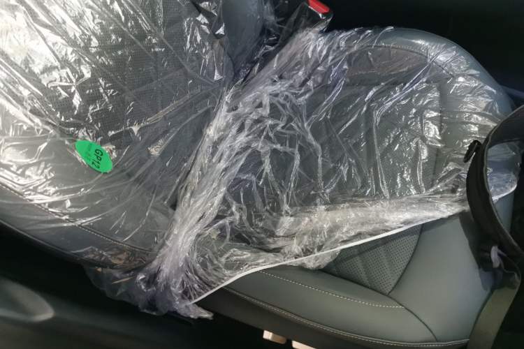 Used ARCFOX T1 2025 Model 425 PLUS
