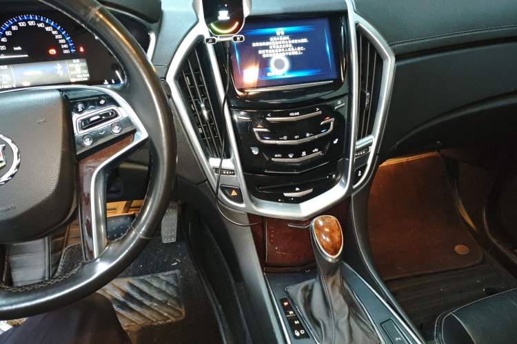 Used Cadillac SRX 2014 3.0L Elite Model