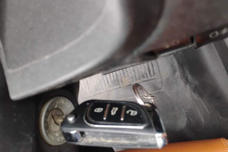 Used JMC Baodian 2018 2.9T New Value-Packed Two-Wheel-Drive Diesel Comfort Version with Standard Cargo Bed – JX4D30B5L
