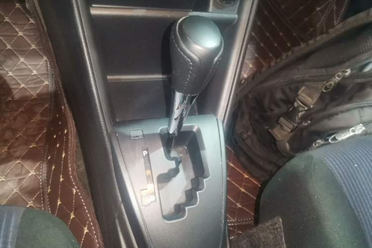 Used Toyota YARiS L Zhi Xuan 2016 Revised 1.5E CVT Charming Edition
